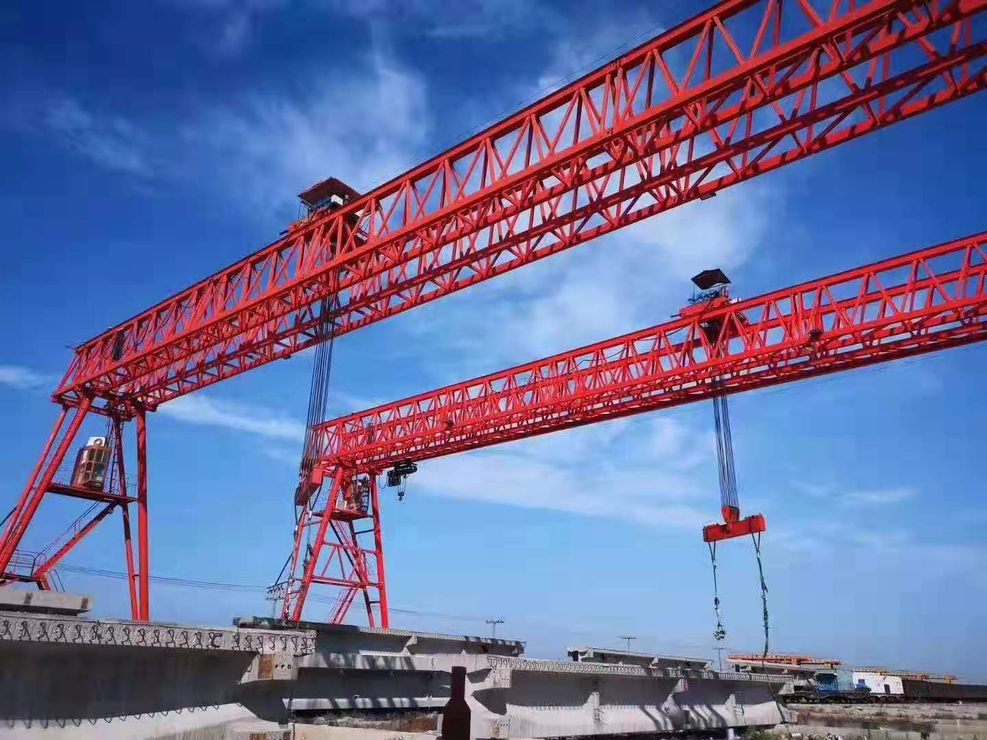 宜賓提梁機(jī)、架橋機(jī)、龍門(mén)吊、銷售租賃