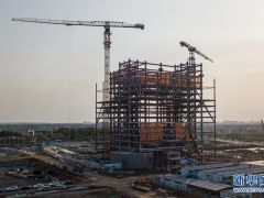 海口：江東新區CBD地標項目鋼結構封頂