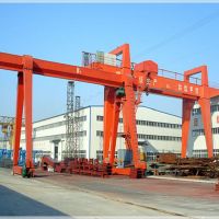 成都起重機(jī)-雙梁門式起重機(jī)